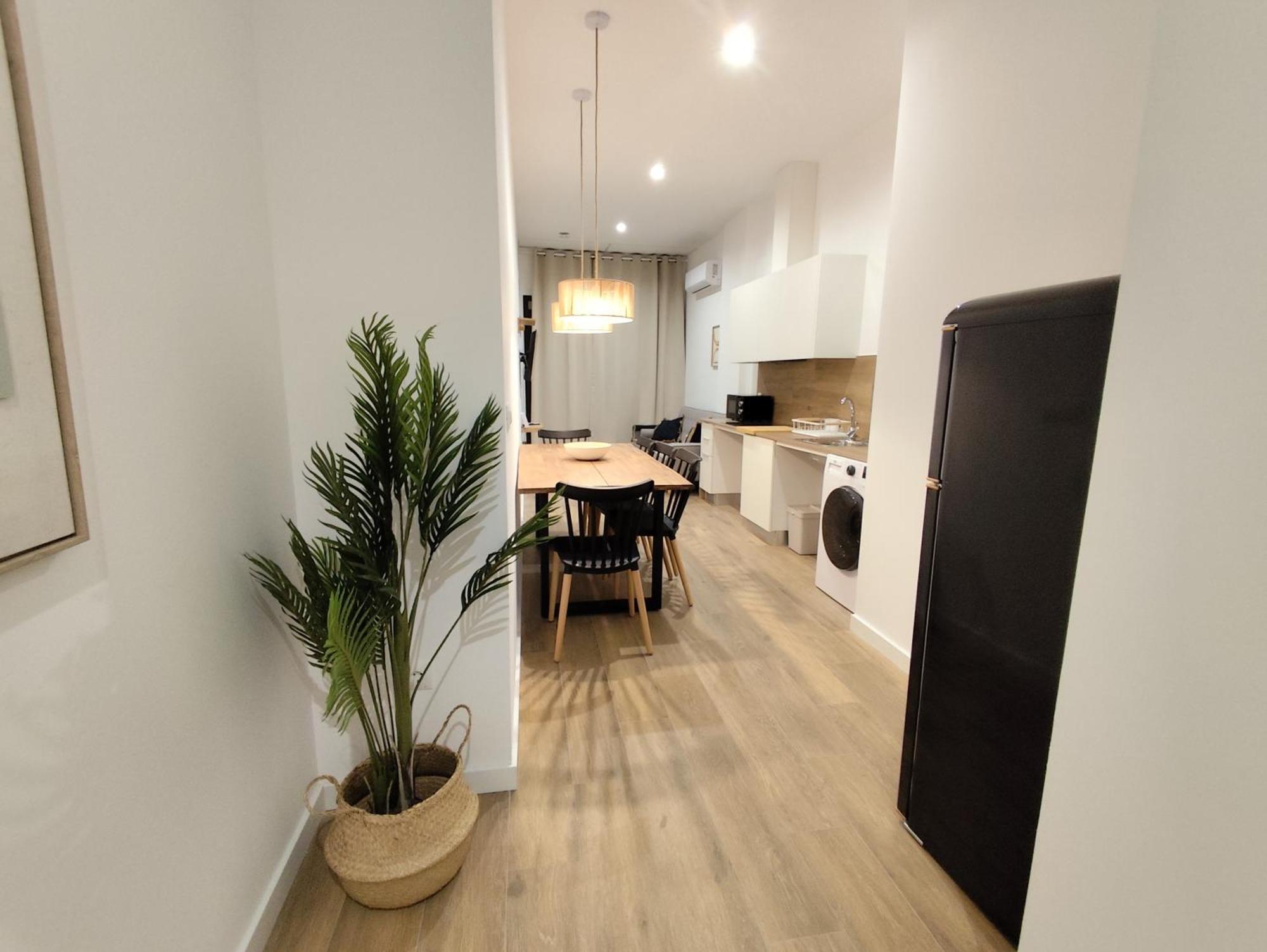 Travel Habitat Mediterranean Suites Валенсия Стая снимка