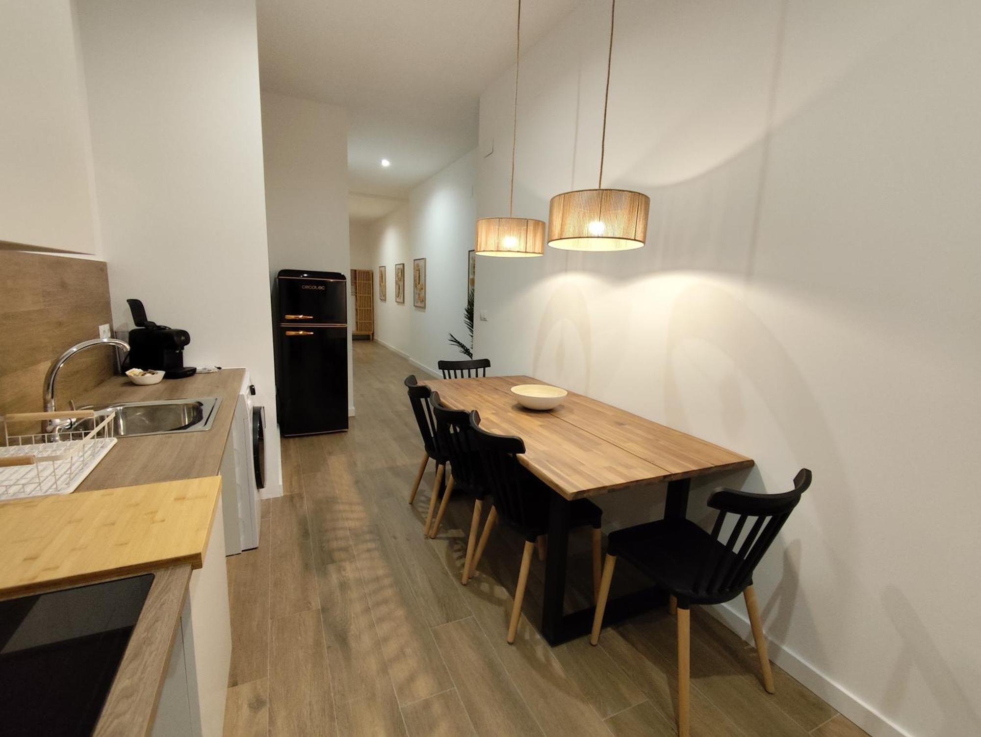 Travel Habitat Mediterranean Suites Валенсия Екстериор снимка