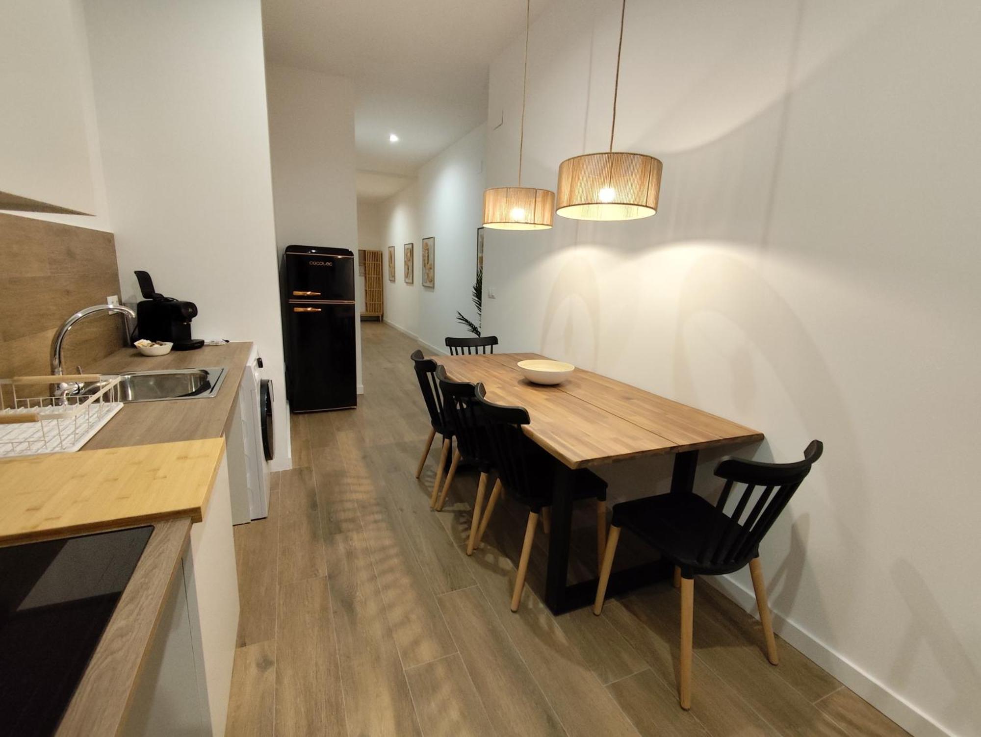 Travel Habitat Mediterranean Suites Валенсия Екстериор снимка