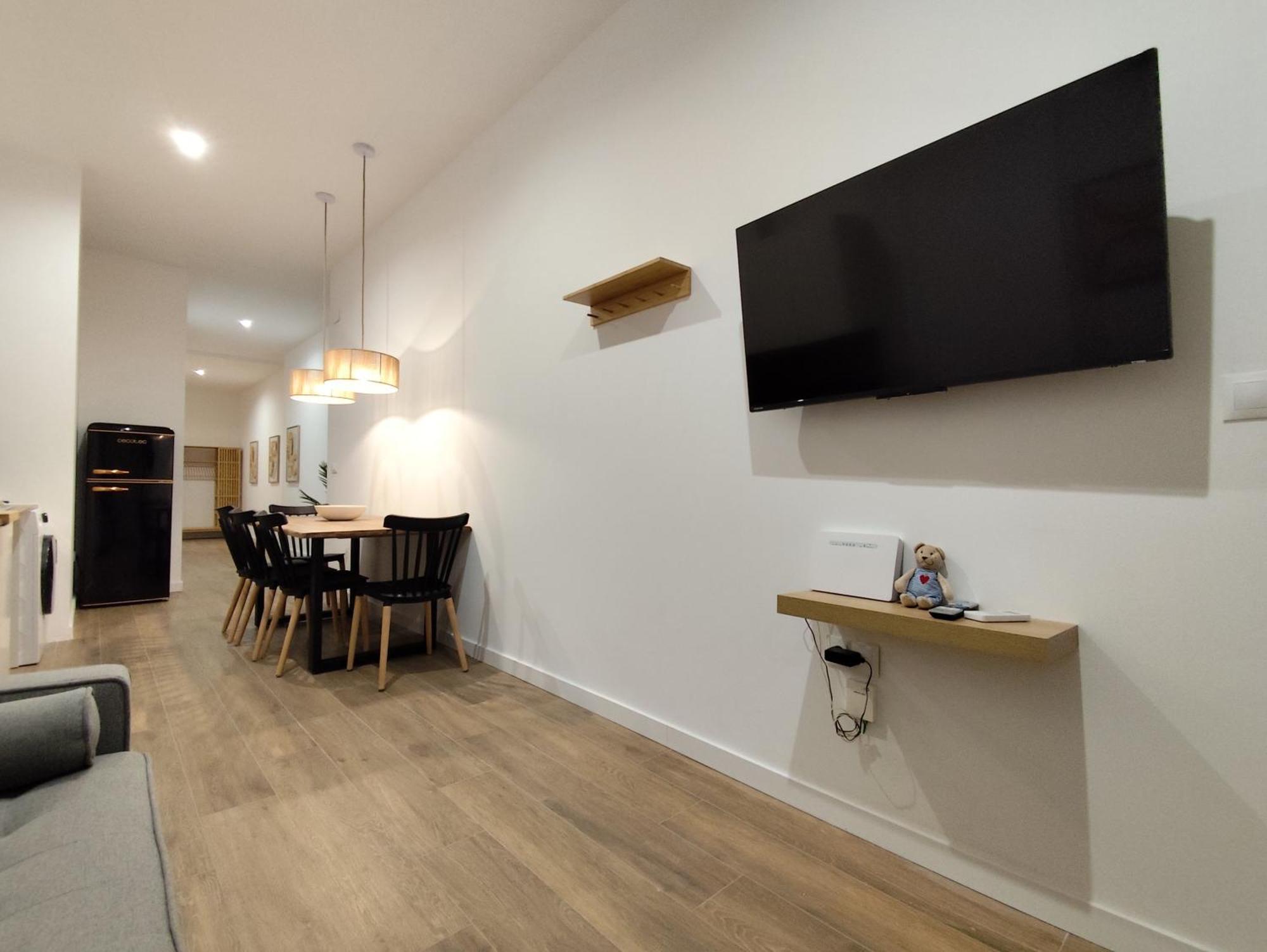 Travel Habitat Mediterranean Suites Валенсия Екстериор снимка